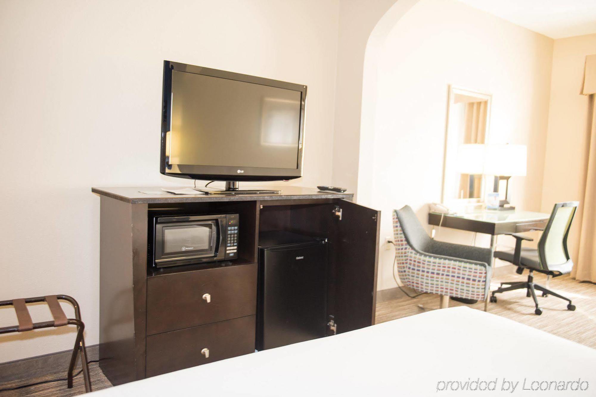 Holiday Inn Express Houston North-1960 Champions Area Louetta Εξωτερικό φωτογραφία
