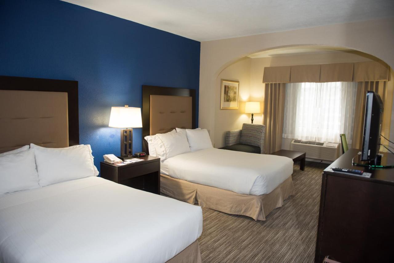 Holiday Inn Express Houston North-1960 Champions Area Louetta Εξωτερικό φωτογραφία